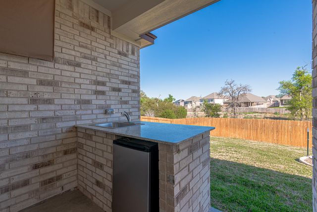 8000 Gold DR, Killeen, TX 76542