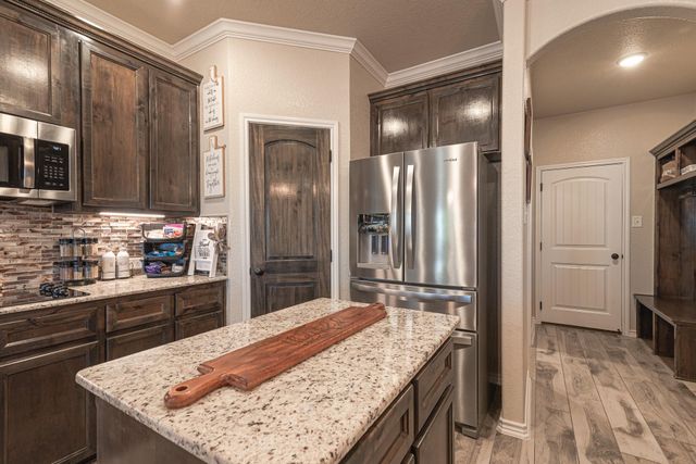 8000 Gold DR, Killeen, TX 76542