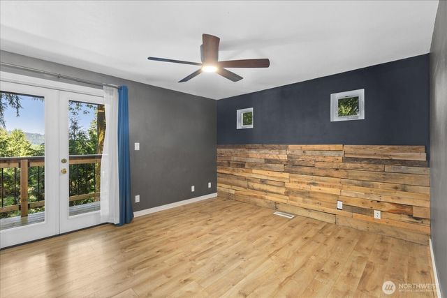 155 Mount Olympus Drive NW, Issaquah, WA 98027