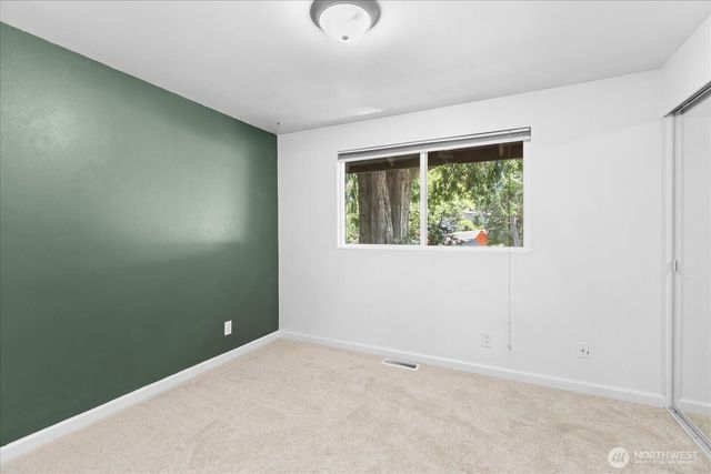 155 Mount Olympus Drive NW, Issaquah, WA 98027