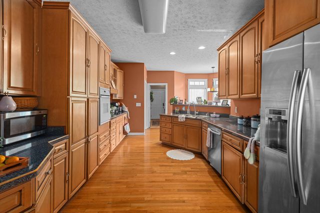 1400 Reffitt Road, Jeffersonville, KY 40337