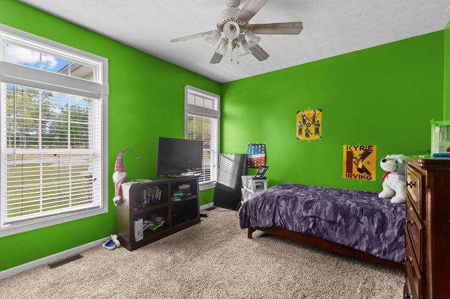 1400 Reffitt Road, Jeffersonville, KY 40337