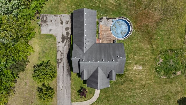 1400 Reffitt Road, Jeffersonville, KY 40337