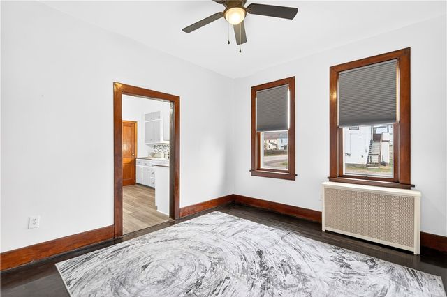 1404 Aetna St, Connellsville, PA 15425