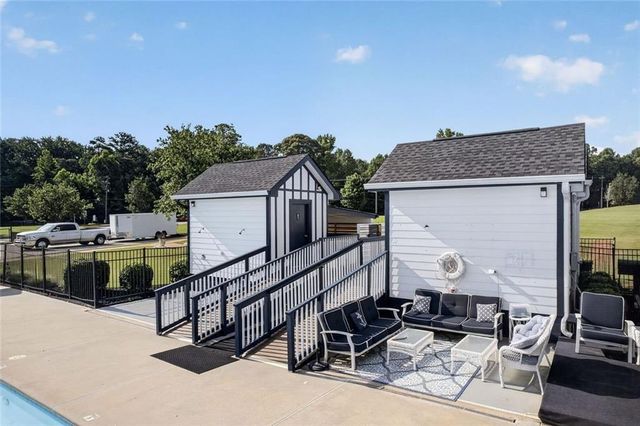 311 Hillcrest Court, Hampton, GA 30228