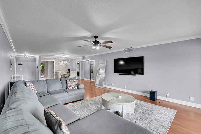 3630 Citrus Trace 4, Davie, FL 33328