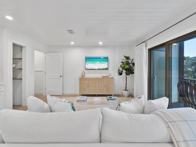 81 S Orange Street 205, Inlet Beach, FL 32461