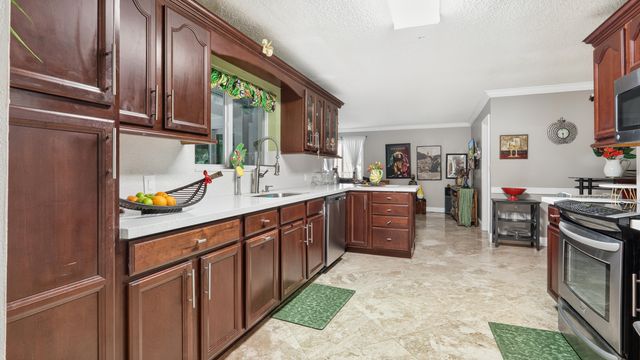 7430 NW 49TH Street, Lauderhill, FL 33319