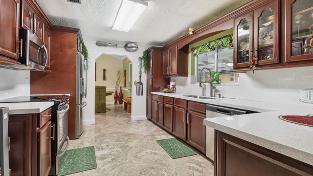7430 NW 49TH Street, Lauderhill, FL 33319
