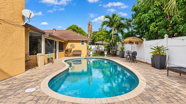 7430 NW 49TH Street, Lauderhill, FL 33319