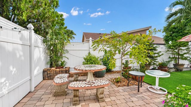 7430 NW 49TH Street, Lauderhill, FL 33319
