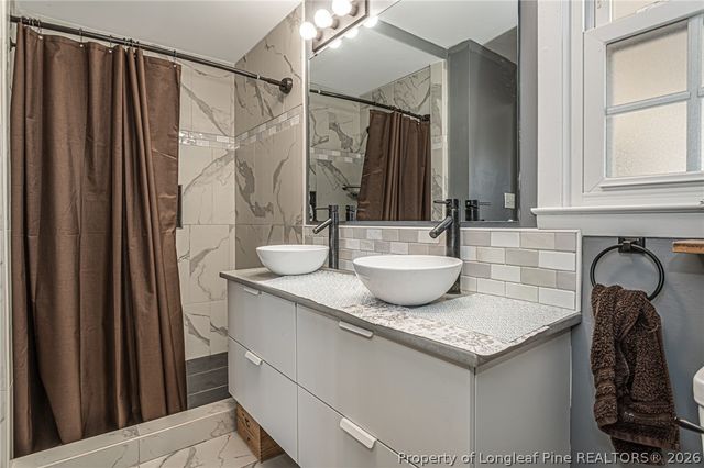 504 Jamestown Avenue, Fayetteville, NC 28303