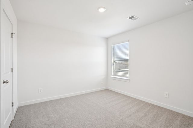 2360 Woodmeadow Dr, Clarksville, TN 37043