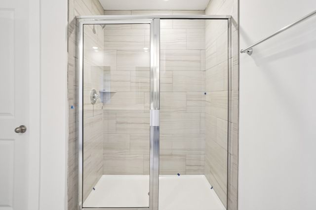 2360 Woodmeadow Dr, Clarksville, TN 37043