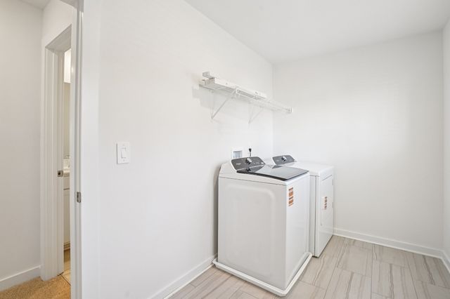 2360 Woodmeadow Dr, Clarksville, TN 37043