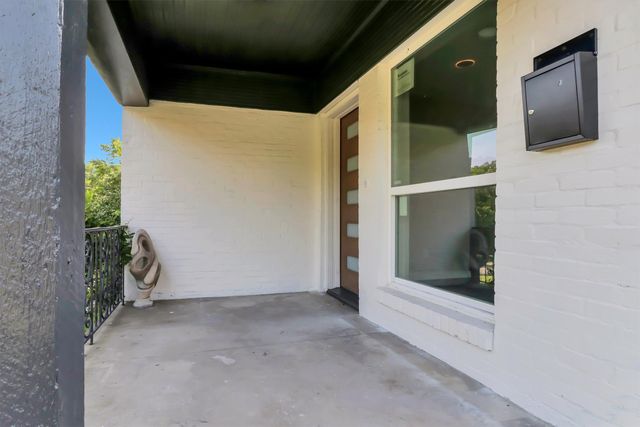 1310 Elmwood Boulevard, Dallas, TX 75224
