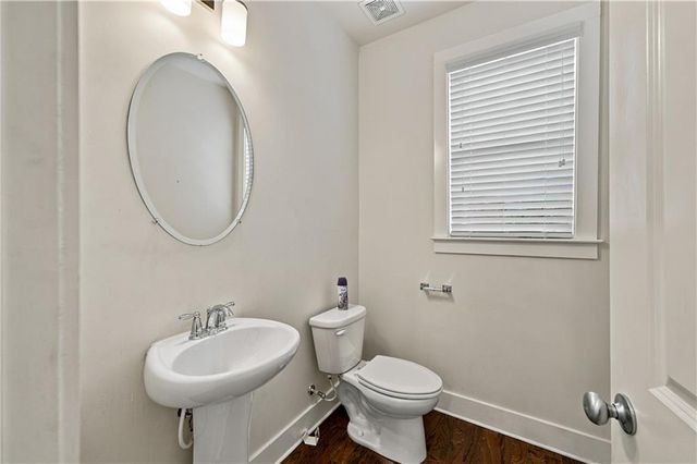 947 Halletts Peak Place, Lawrenceville, GA 30044