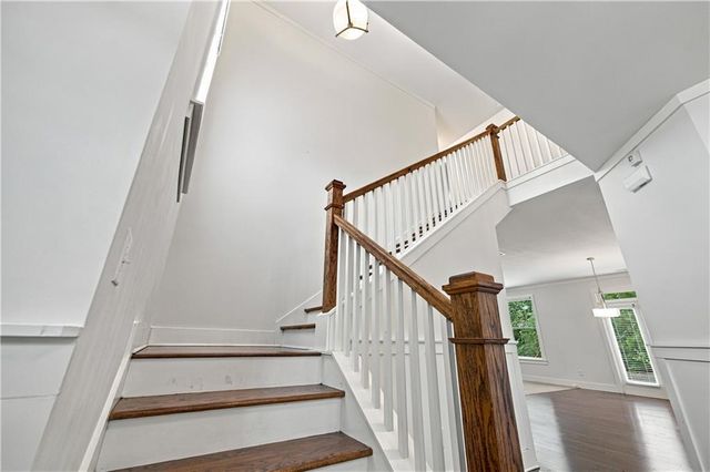 947 Halletts Peak Place, Lawrenceville, GA 30044