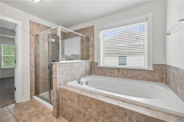 947 Halletts Peak Place, Lawrenceville, GA 30044