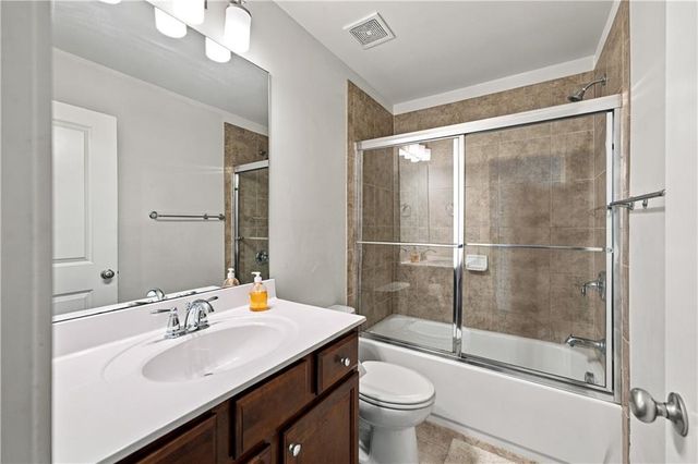 947 Halletts Peak Place, Lawrenceville, GA 30044