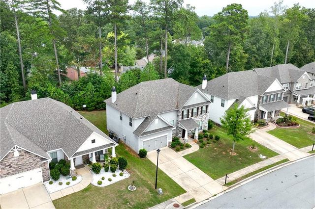 947 Halletts Peak Place, Lawrenceville, GA 30044
