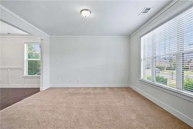 947 Halletts Peak Place, Lawrenceville, GA 30044