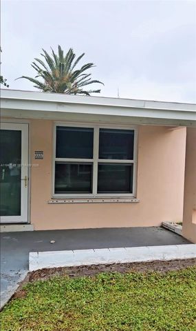 3337 SW 44th Ct, Dania Beach, FL 33312