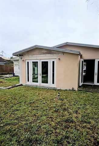 3337 SW 44th Ct, Dania Beach, FL 33312