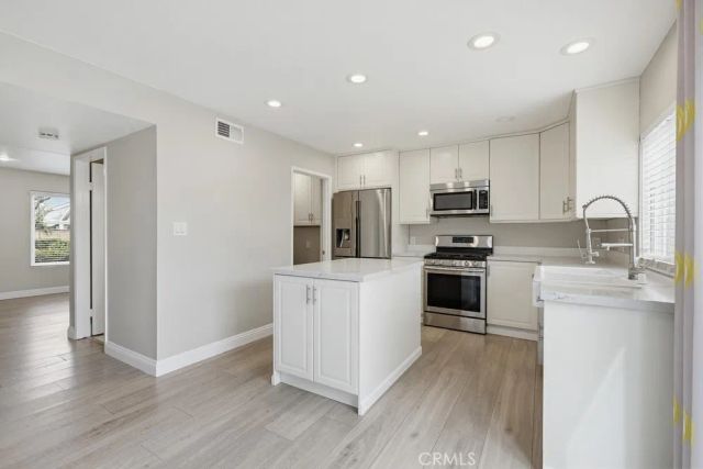 31 Briarwood, Irvine, CA 92604