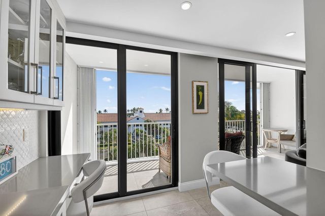2860 S Ocean Boulevard 514, Palm Beach, FL 33480
