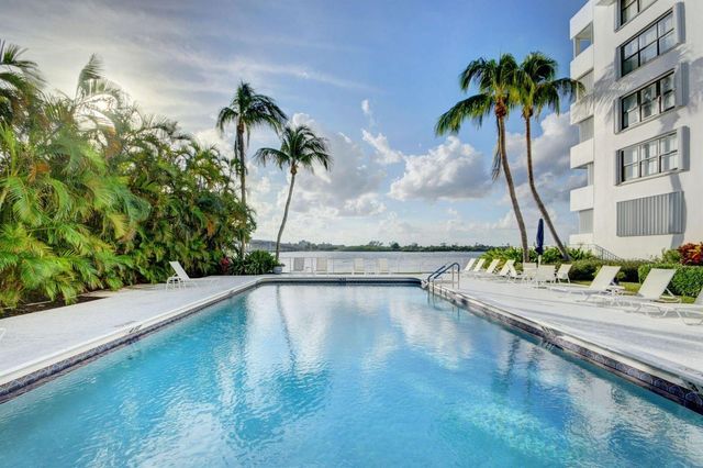 2860 S Ocean Boulevard 514, Palm Beach, FL 33480
