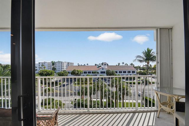 2860 S Ocean Boulevard 514, Palm Beach, FL 33480