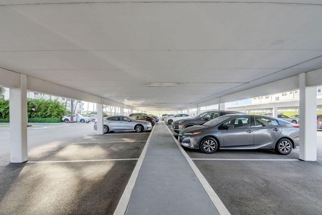 2860 S Ocean Boulevard 514, Palm Beach, FL 33480