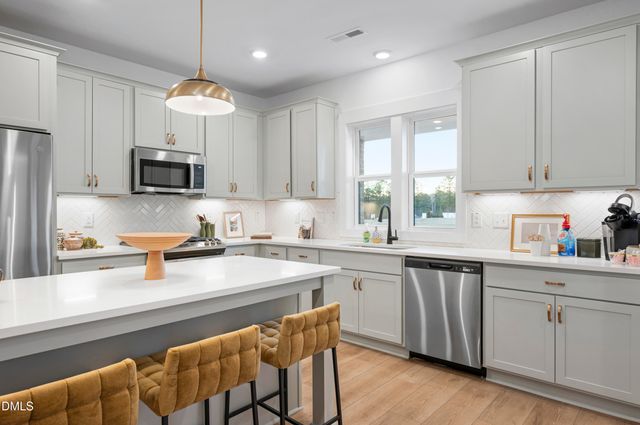 839 Central Park Drive, Raleigh, NC 27604