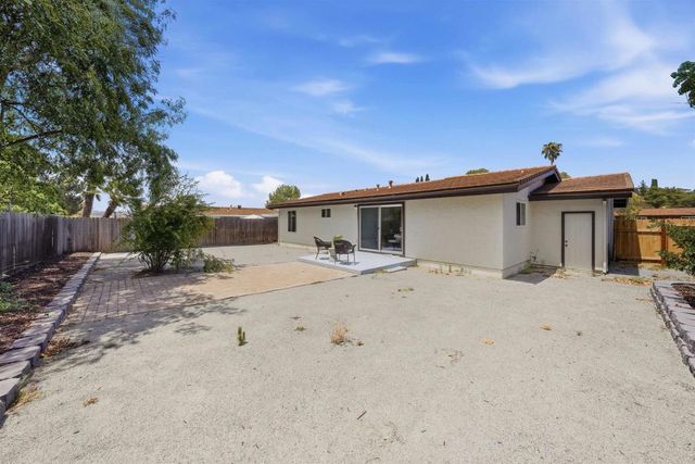 13641 Carriage Road, Poway, CA 92064