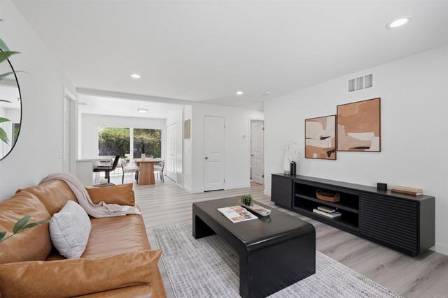 13641 Carriage Road, Poway, CA 92064