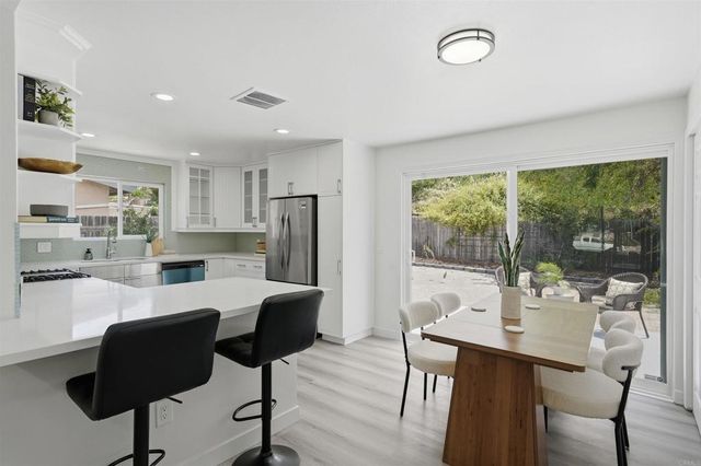 13641 Carriage Road, Poway, CA 92064