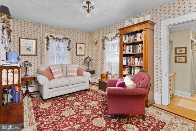 35 N MAIN STREET, Allentown, NJ 08501