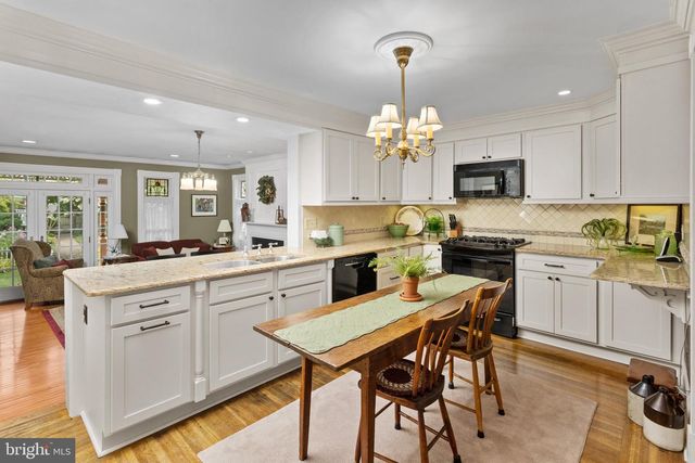 35 N MAIN STREET, Allentown, NJ 08501
