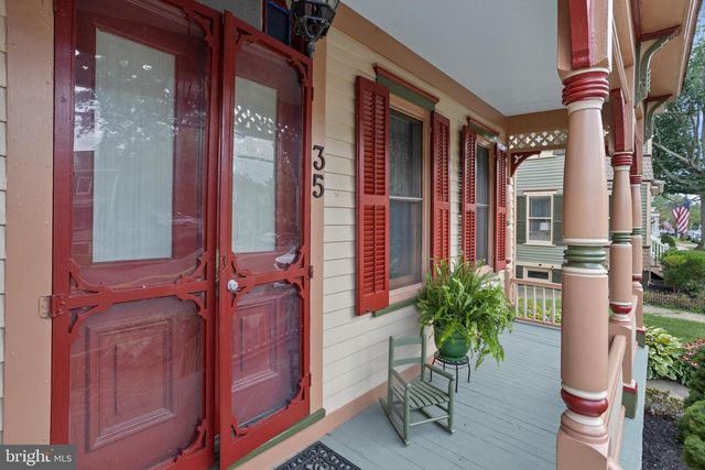 35 N MAIN STREET, Allentown, NJ 08501