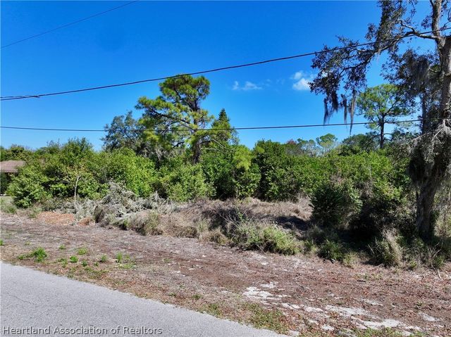 3320 Dolphin Drive, Sebring, FL 33870