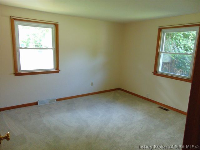 217 Wildwood Drive, Madison, IN 47250
