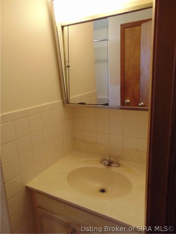 217 Wildwood Drive, Madison, IN 47250