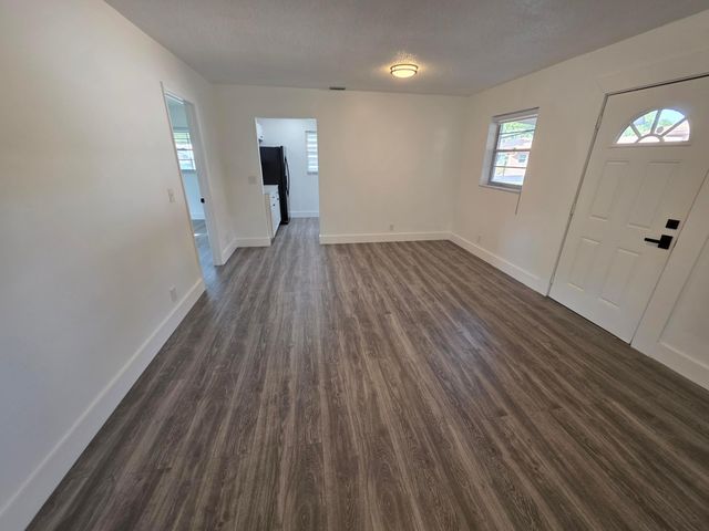 718 Whippoorwill Lane, Delray Beach, FL 33445