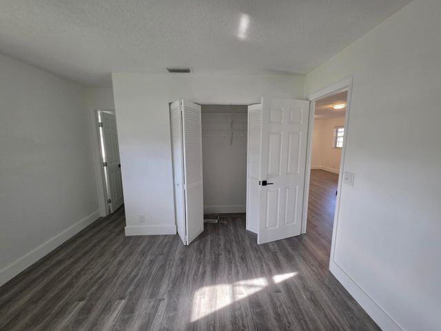 718 Whippoorwill Lane, Delray Beach, FL 33445