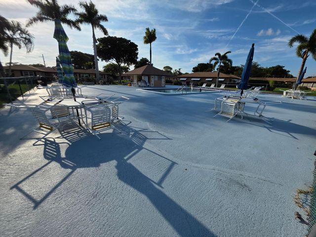 718 Whippoorwill Lane, Delray Beach, FL 33445