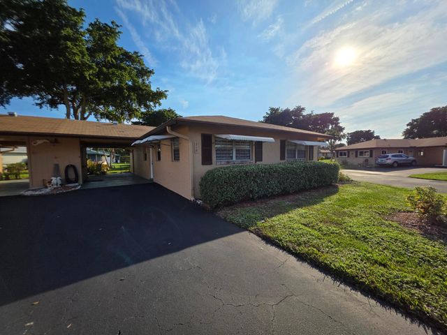 718 Whippoorwill Lane, Delray Beach, FL 33445
