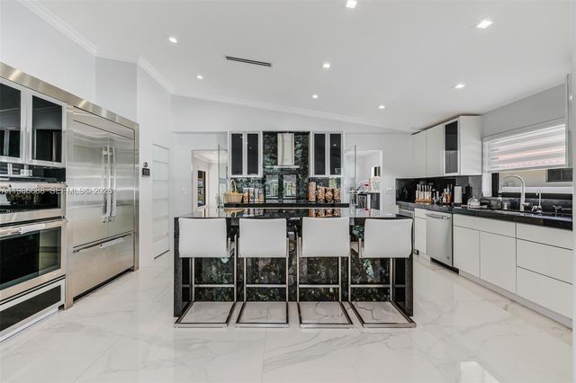 13801 SW 34th Street, Miami, FL 33175
