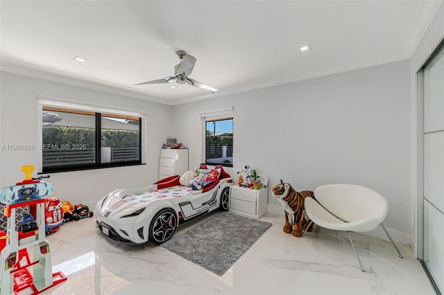 13801 SW 34th Street, Miami, FL 33175