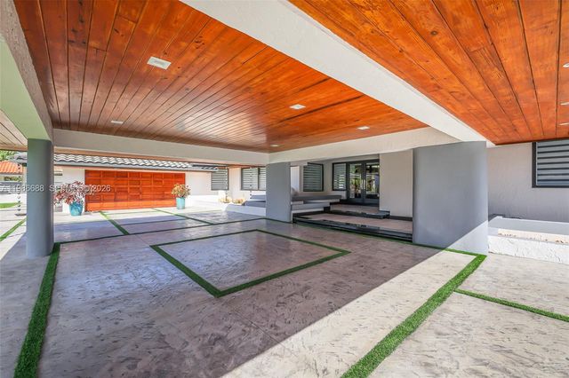 13801 SW 34th Street, Miami, FL 33175